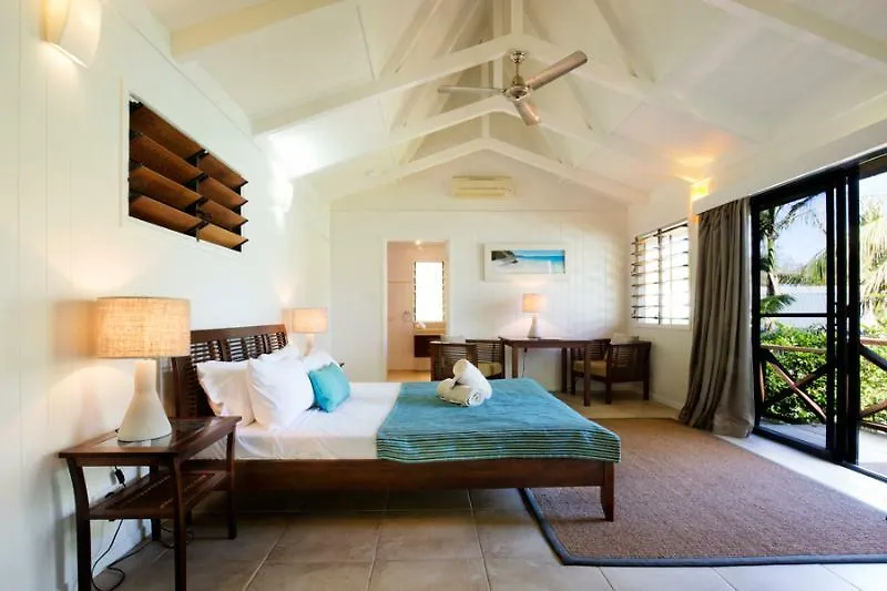 Palm Bay Resort Long Island